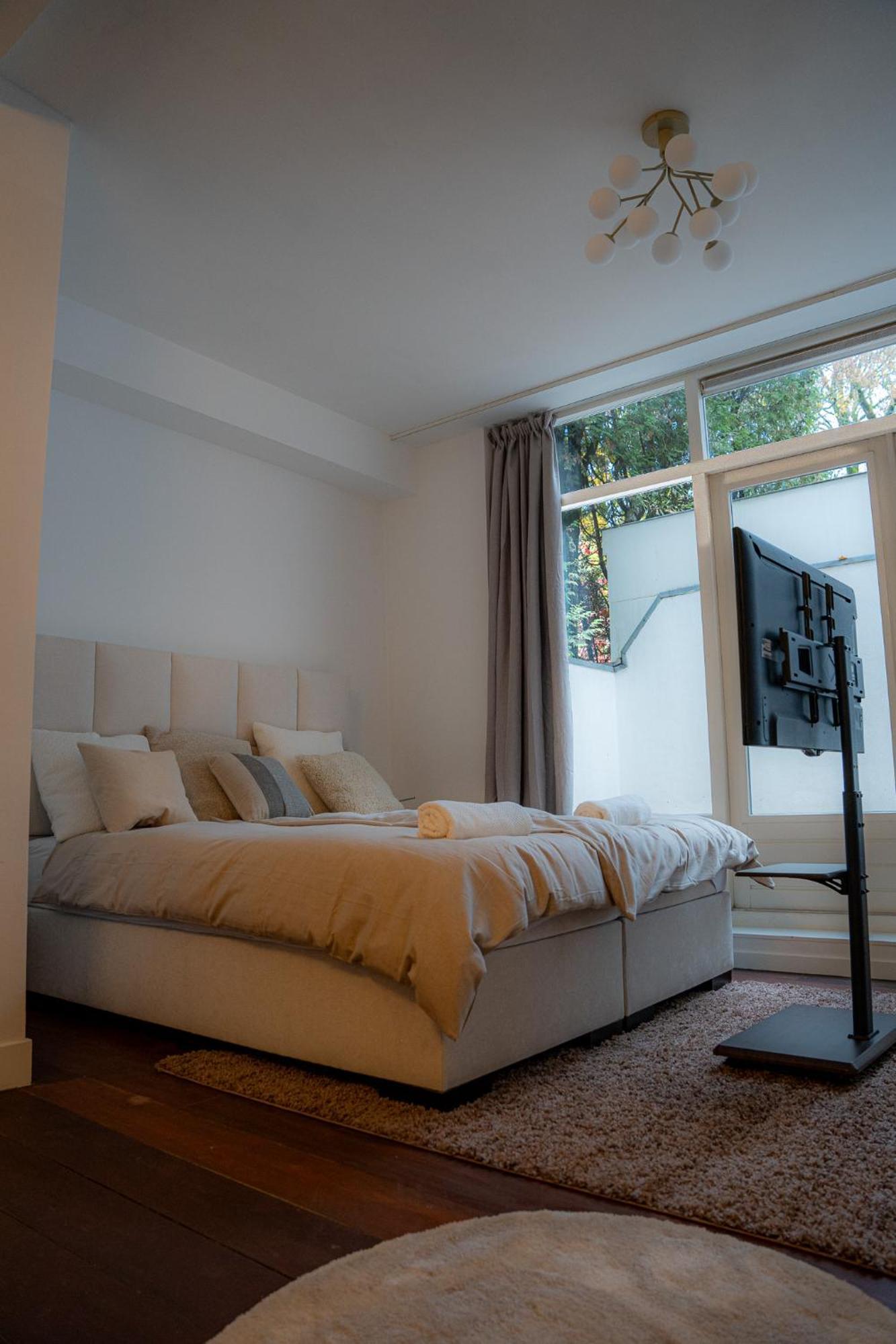 Skinny Bridge Boutique Stay Amsterdam Exterior photo